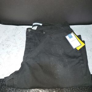 Croft Barrow Jeans Women's 14 Natural Fit Black Straight Legs